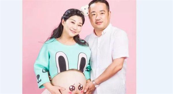 靜博士創(chuàng)始人祝愉勤的一次分享，何以讓千人會場連續(xù)響起了32次掌聲？4